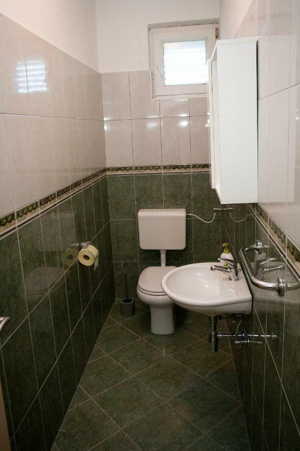 Apartman Ana Radovin Экстерьер фото