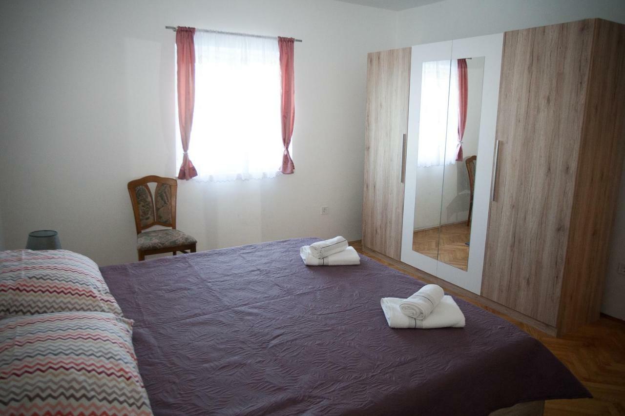 Apartman Ana Radovin Экстерьер фото